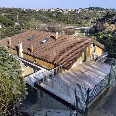 Appartement Stella Marina Celle Ligure